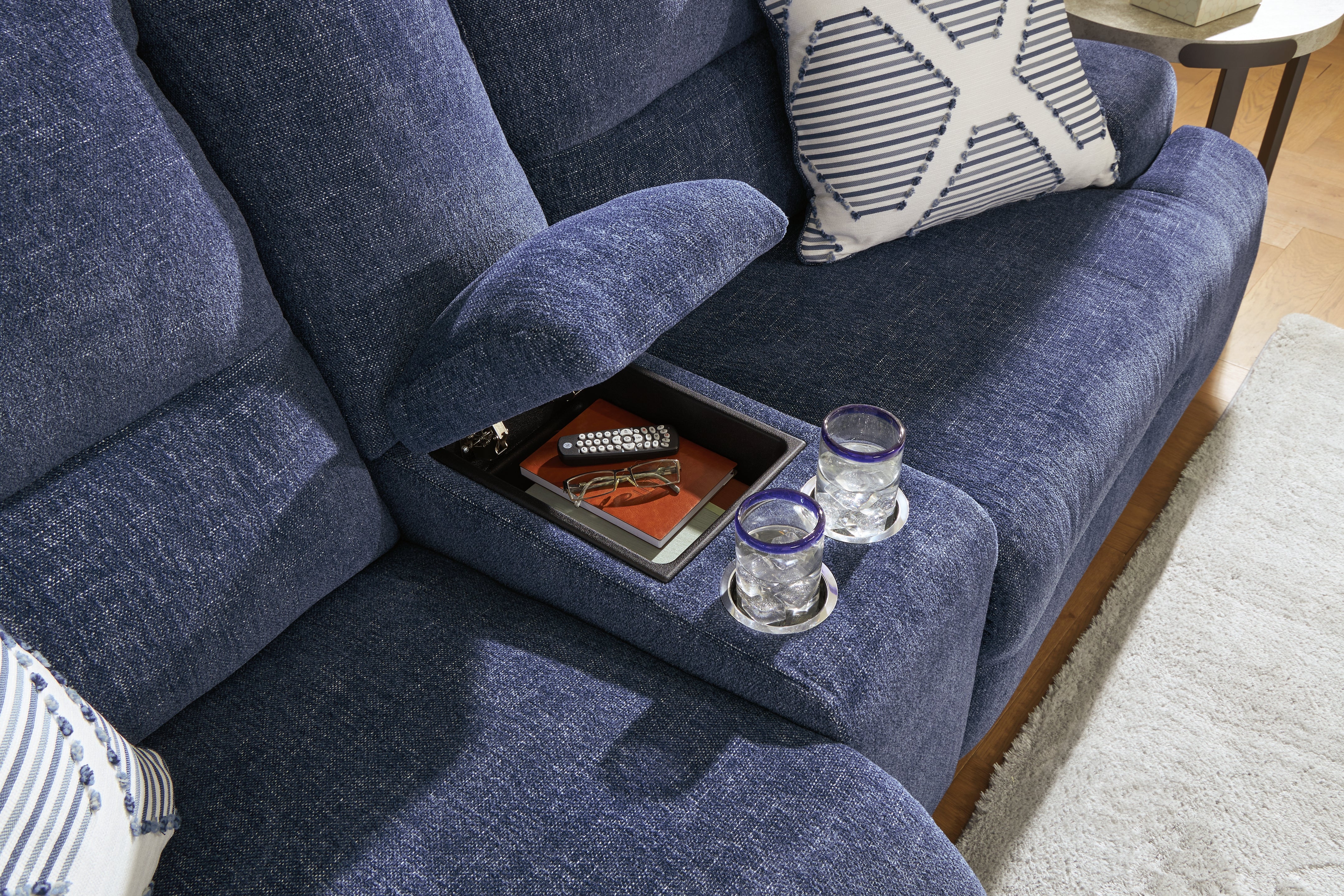 Acklen Place 6-Piece Power Reclining Sectional with Chaise