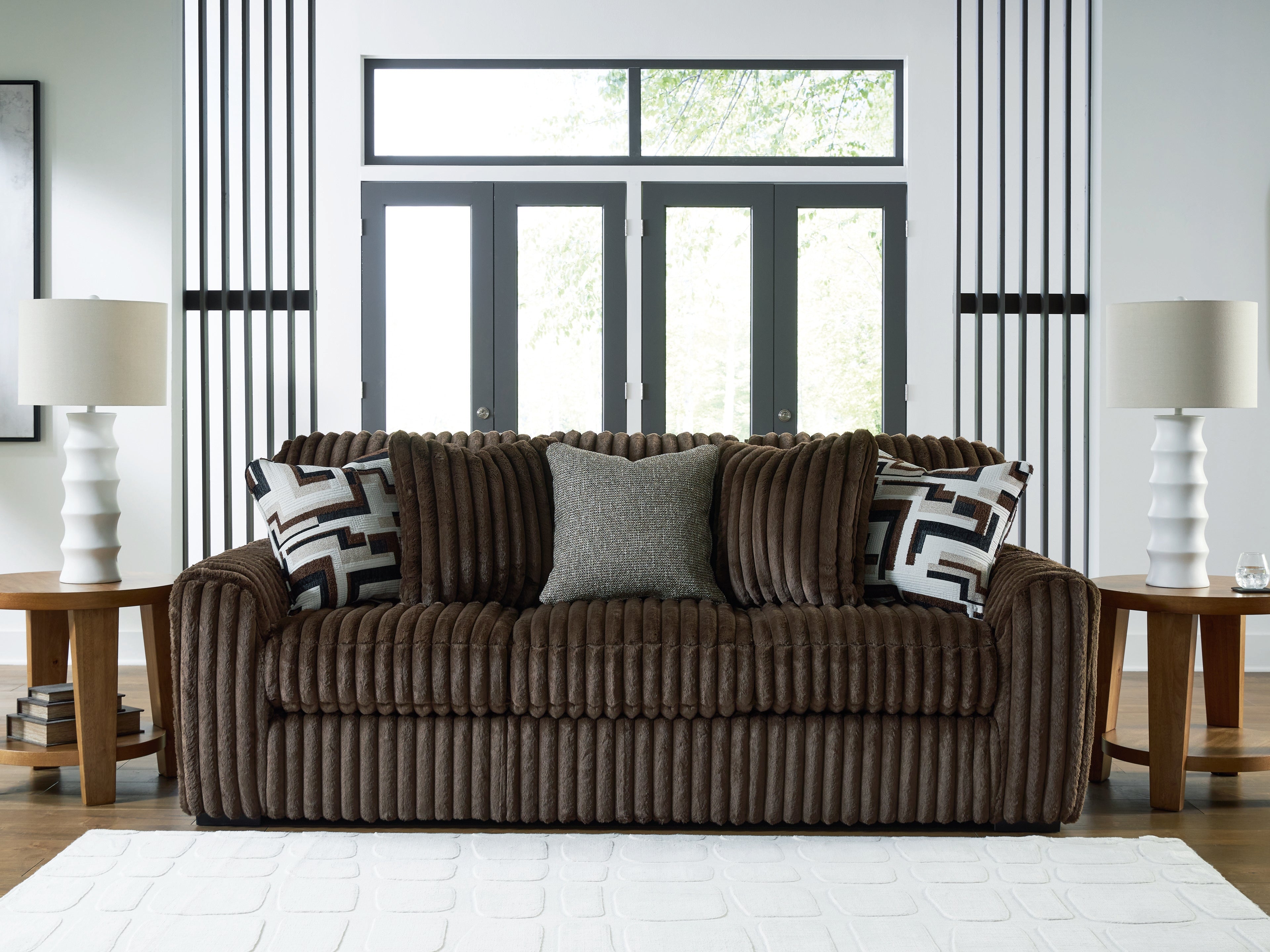 Midnight-Madness Sofa