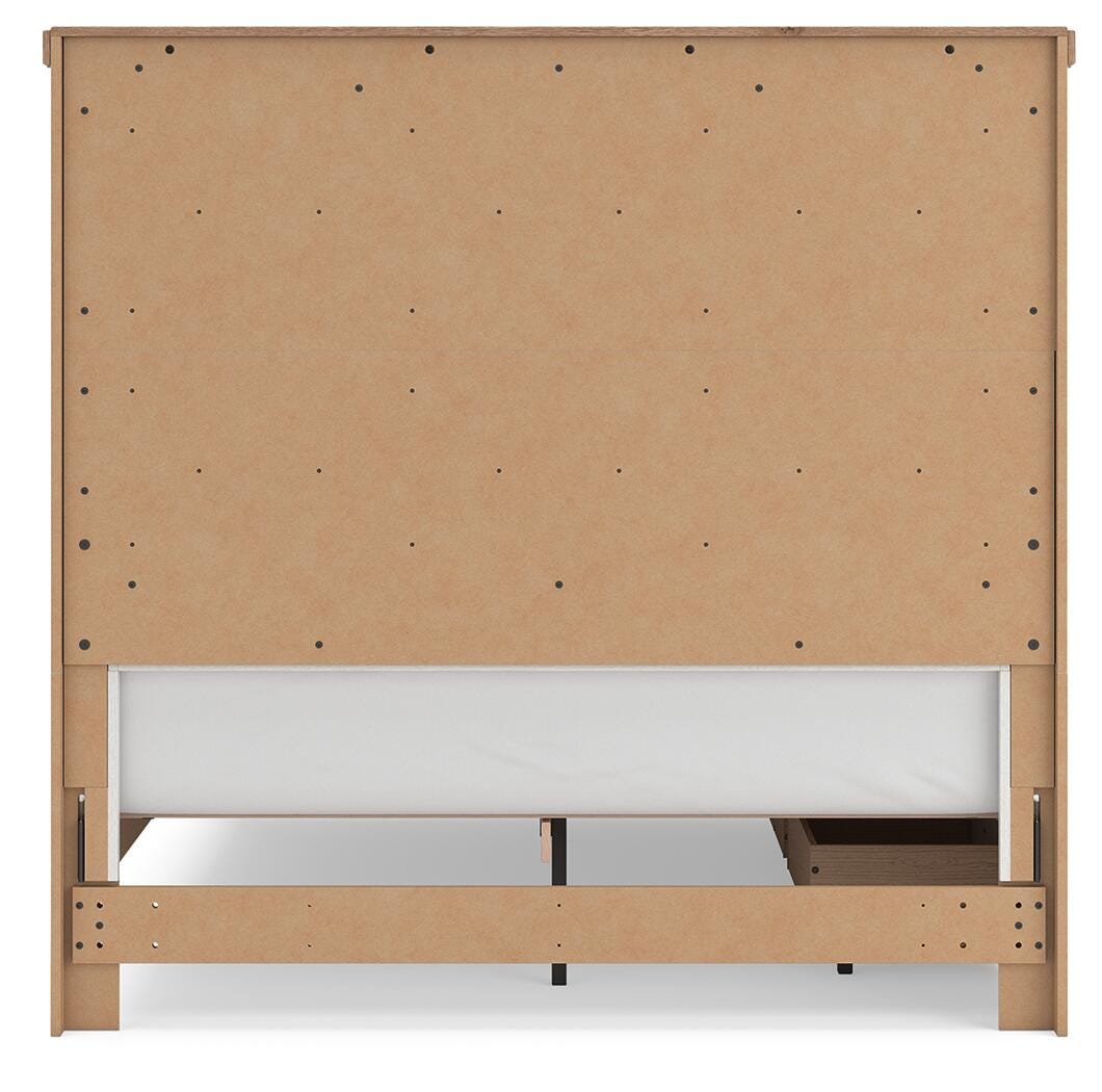 Savonport Queen Panel Bed with Storage