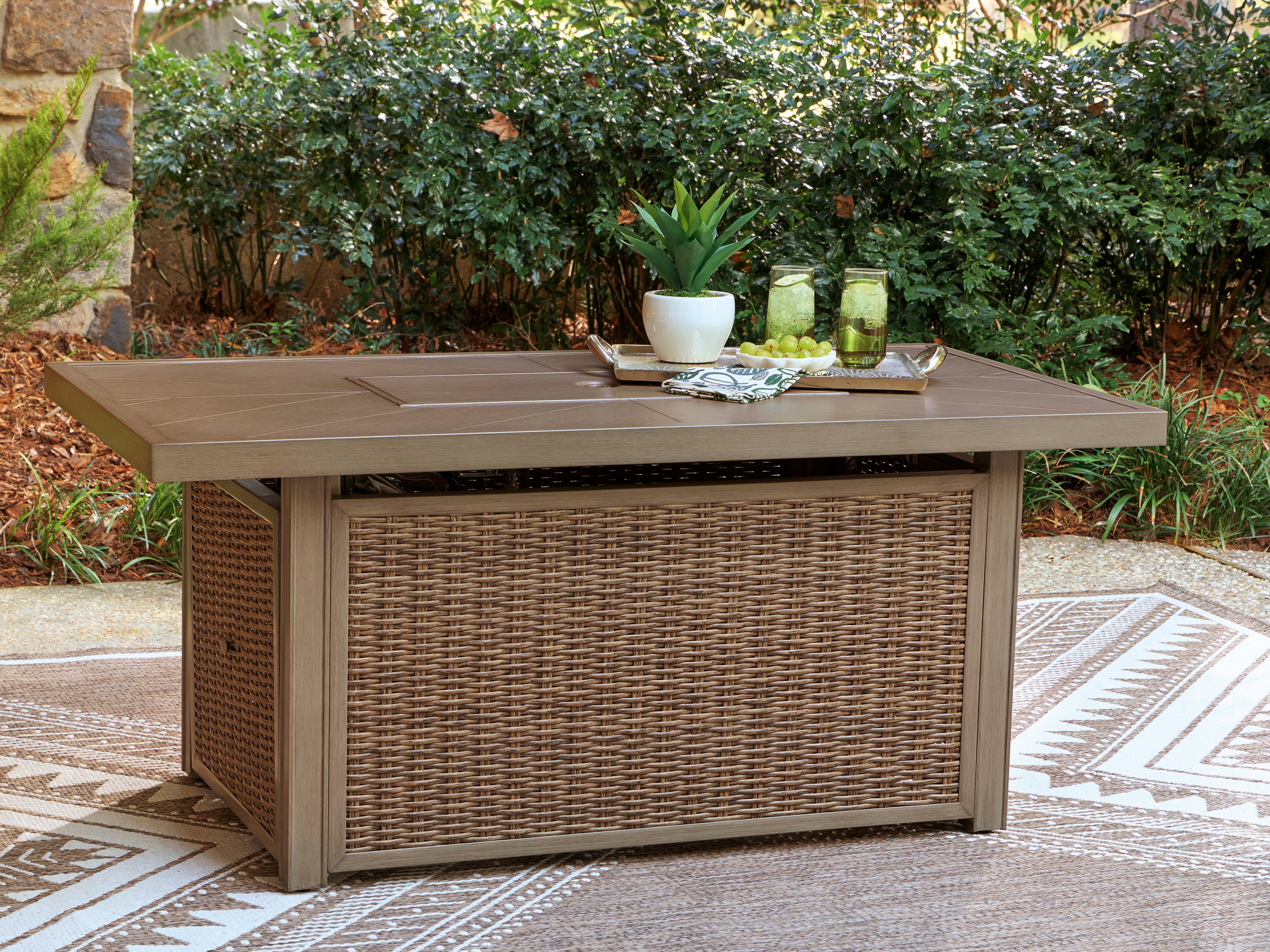 Laguna Heights Outdoor Fire Pit Table