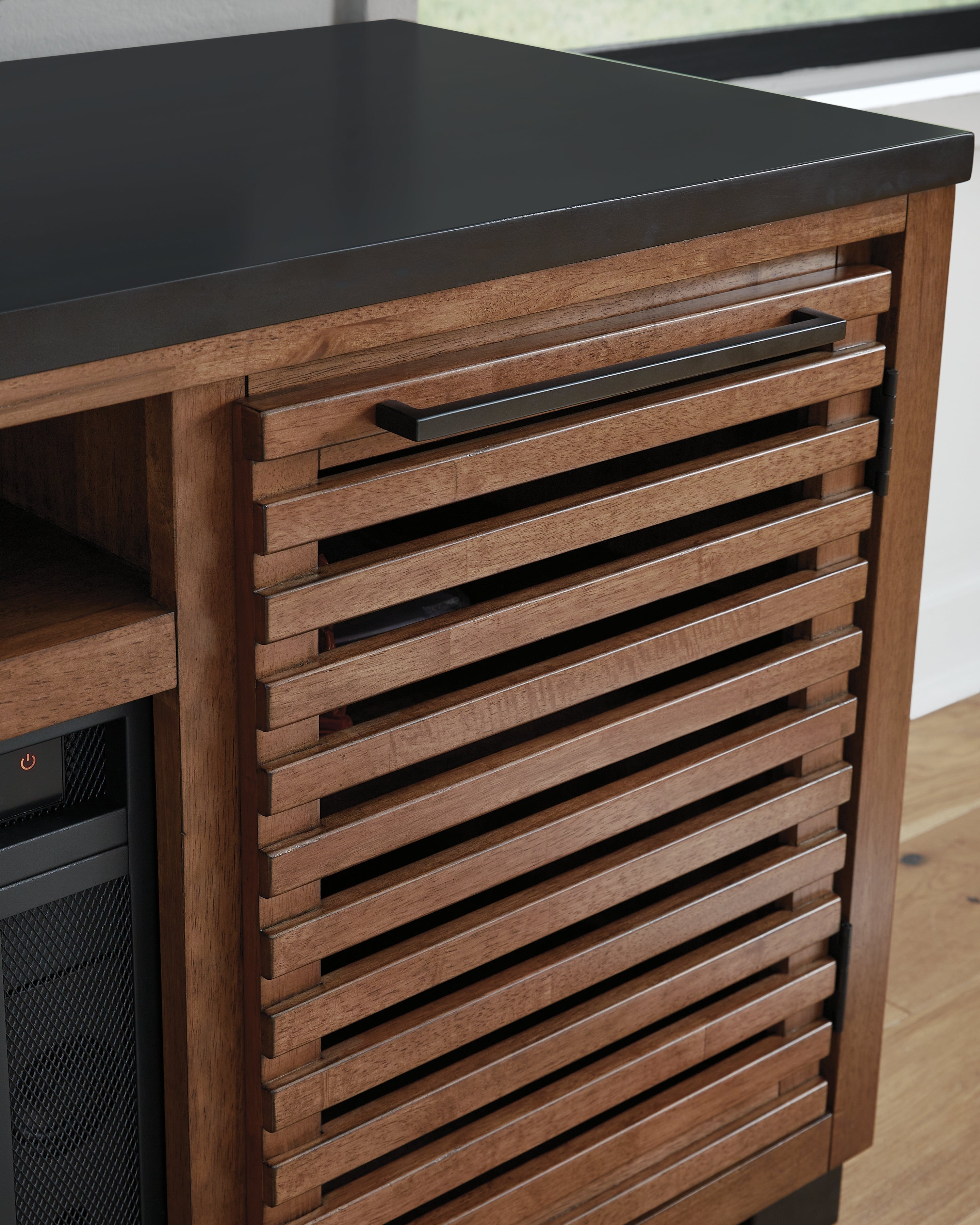 Kallari 84\" TV Stand