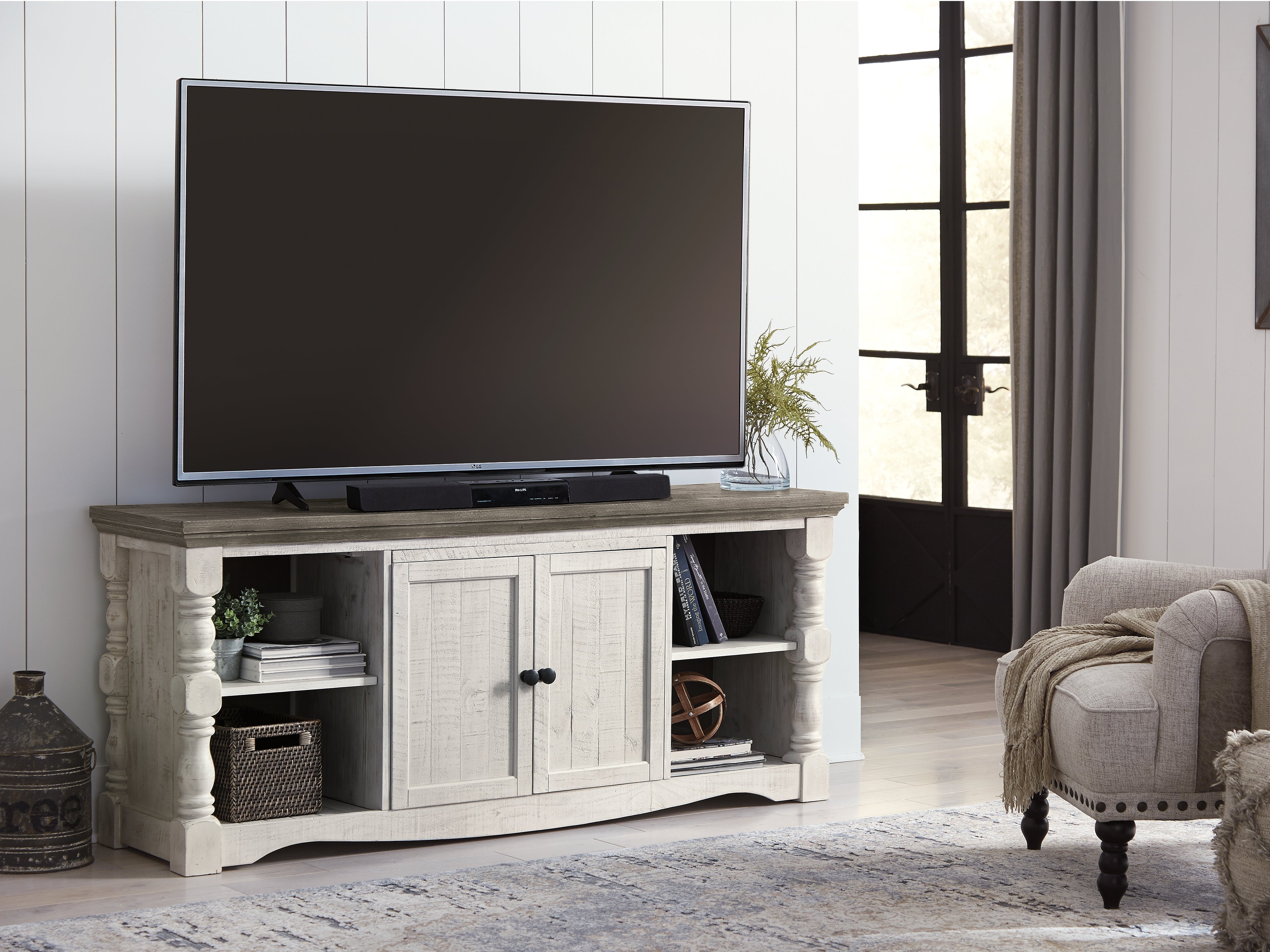 Havalance 67\" TV Stand