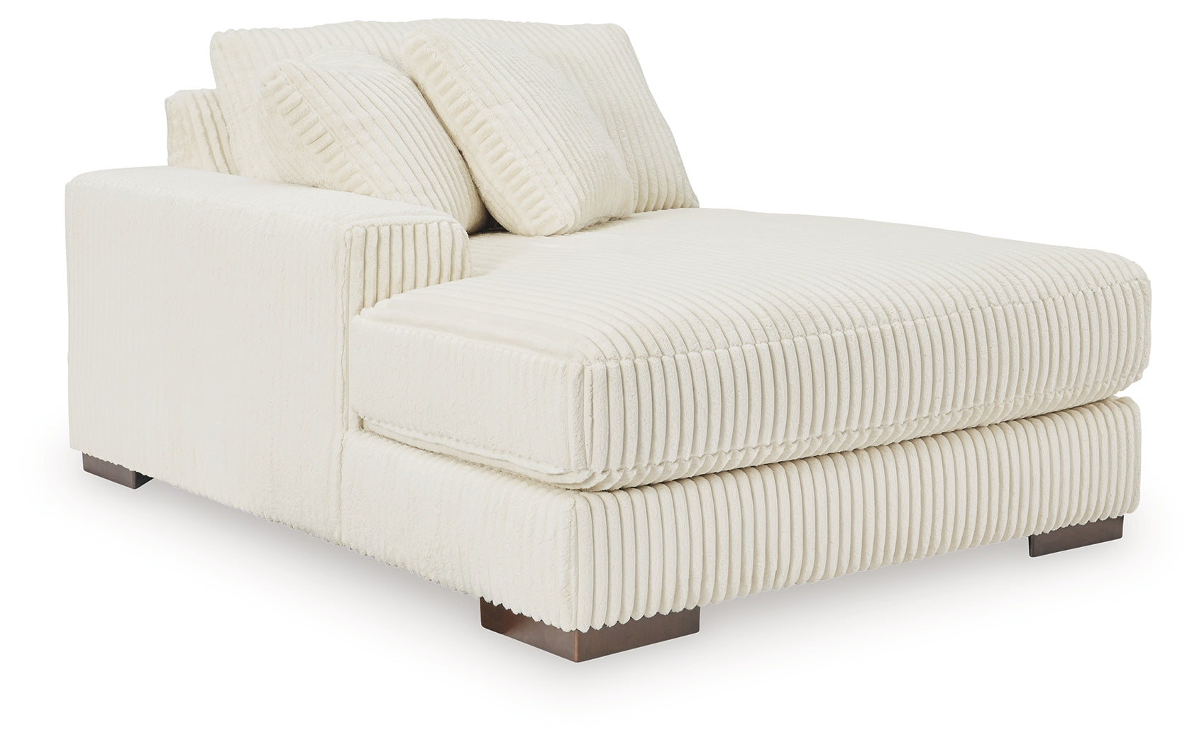 Lindyn Super Chaise