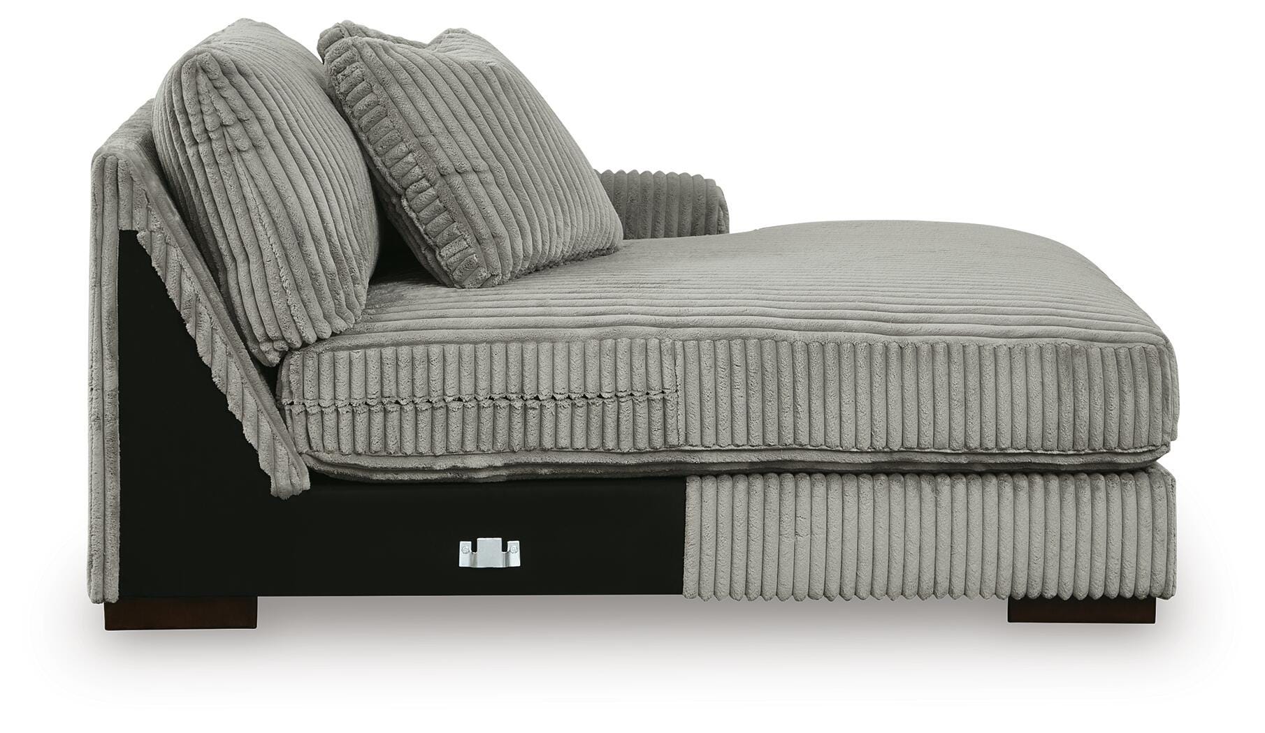 Lindyn 4-Piece Sectional with Double Chaise