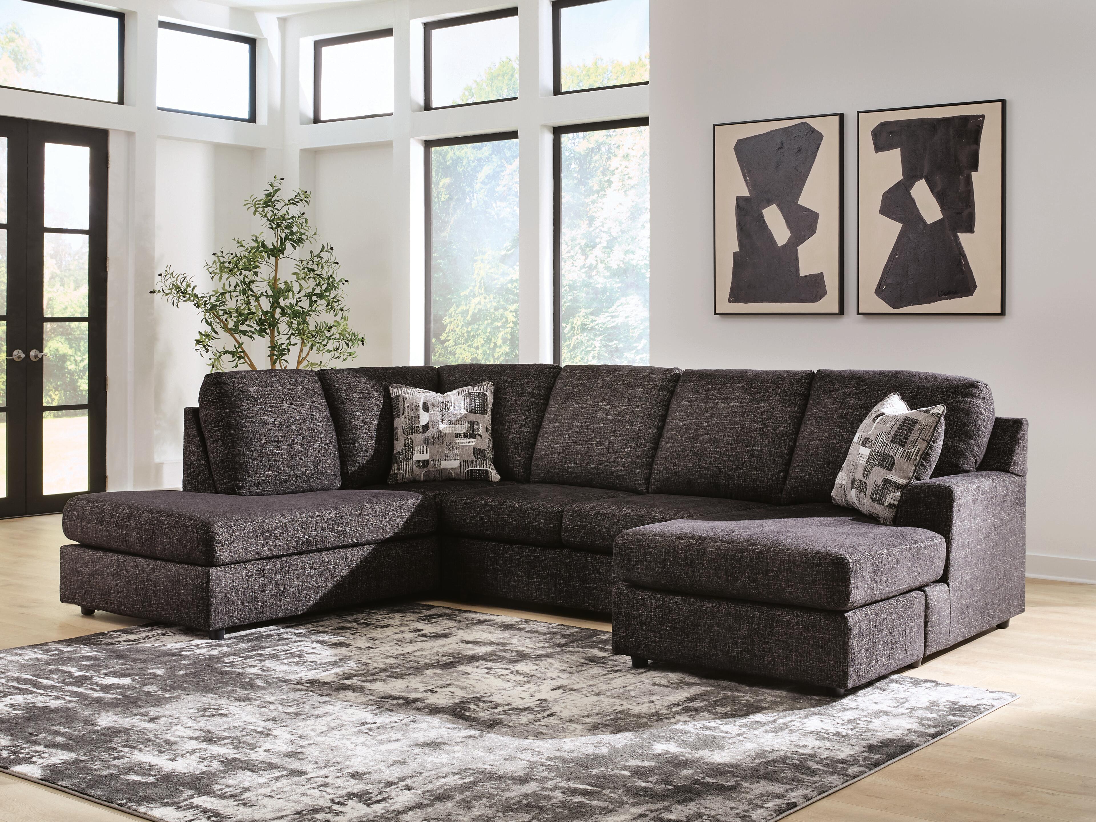 Lentiz 2-Piece Sectional with Chaise