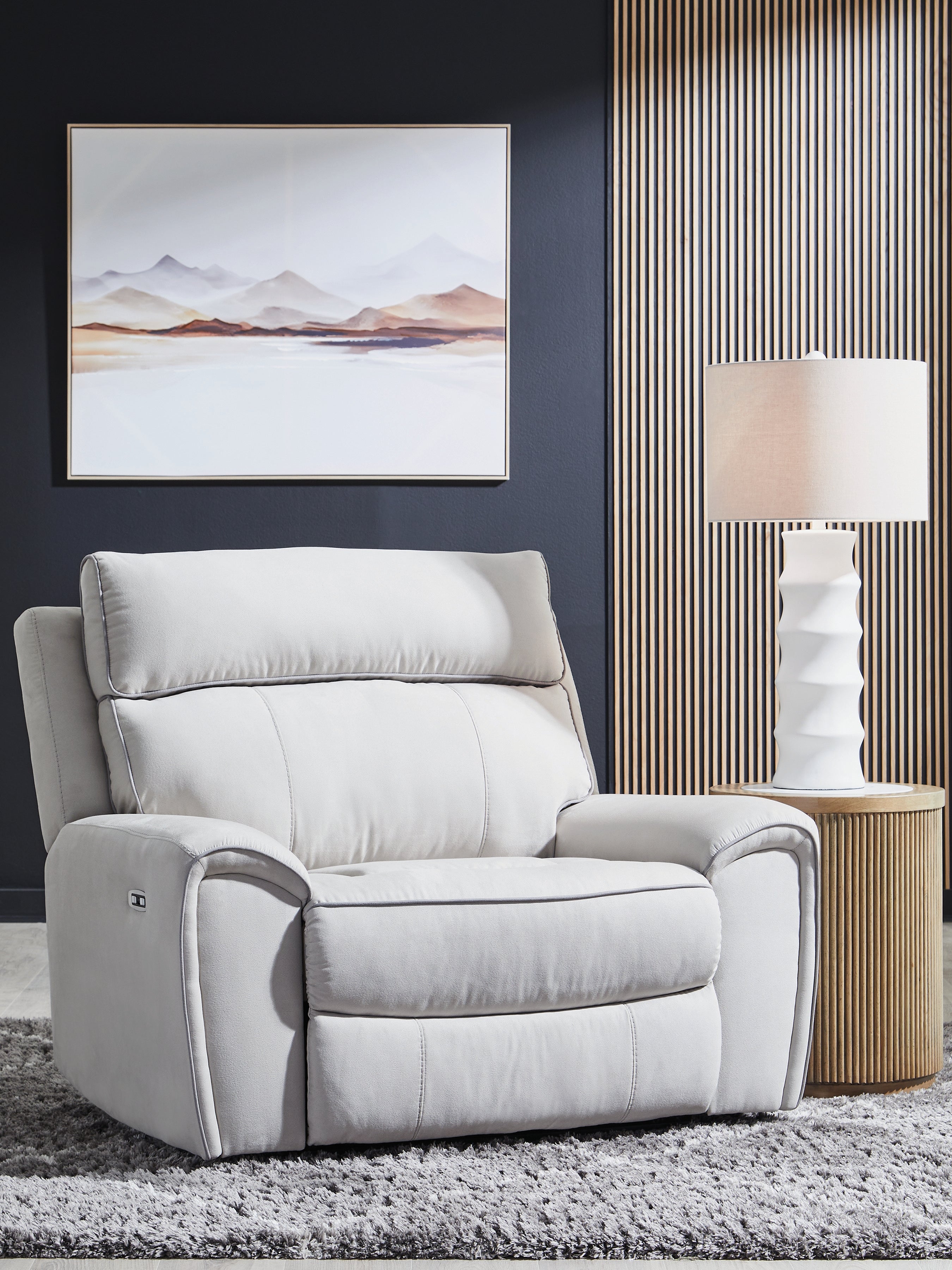 Social Pointe Power Recliner