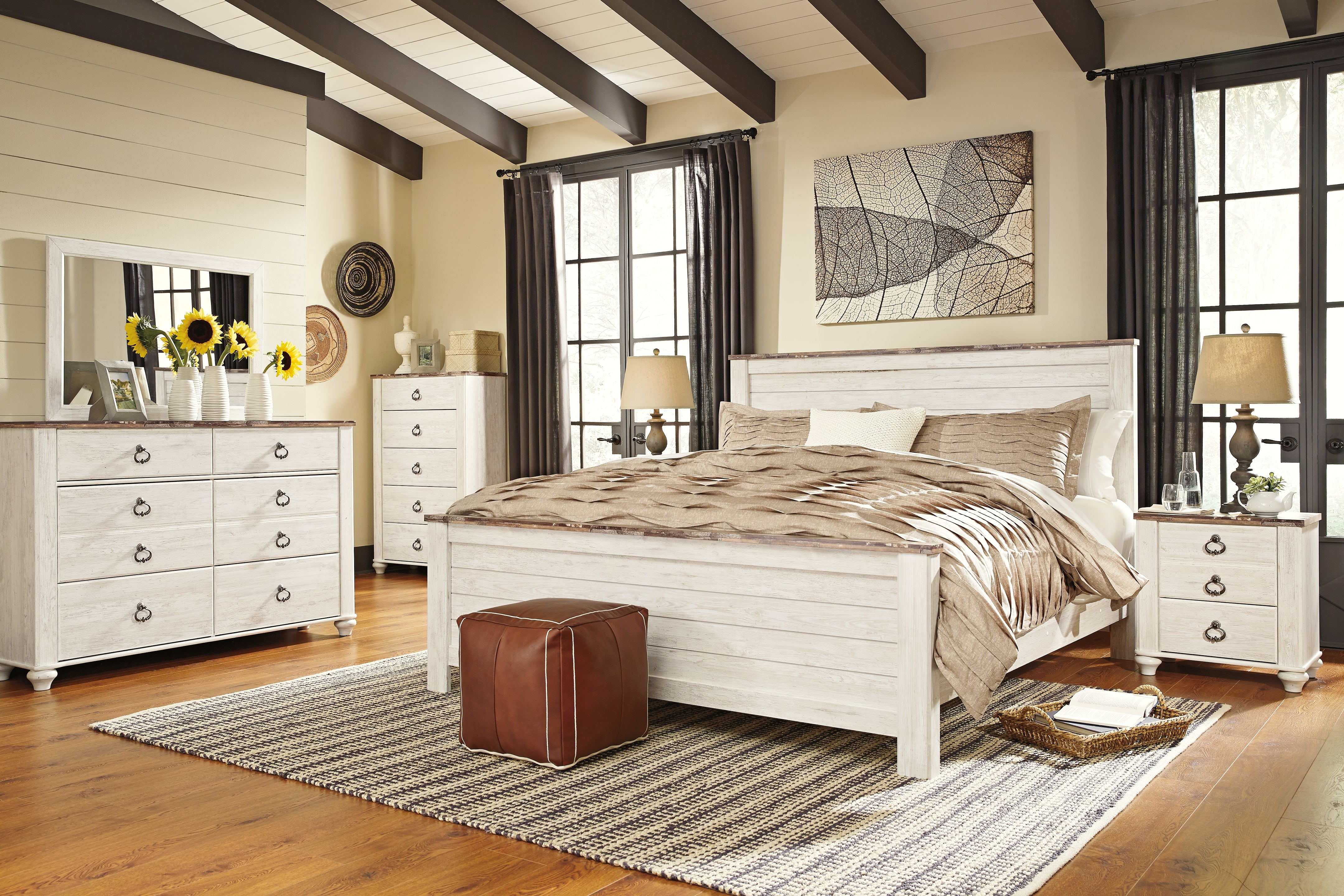 Willowton King/California King Panel Headboard