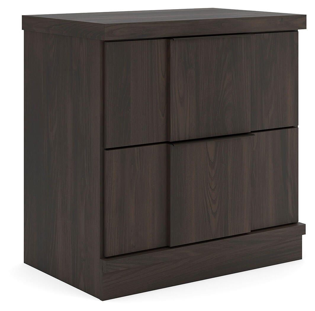 Shaehartin Nightstand