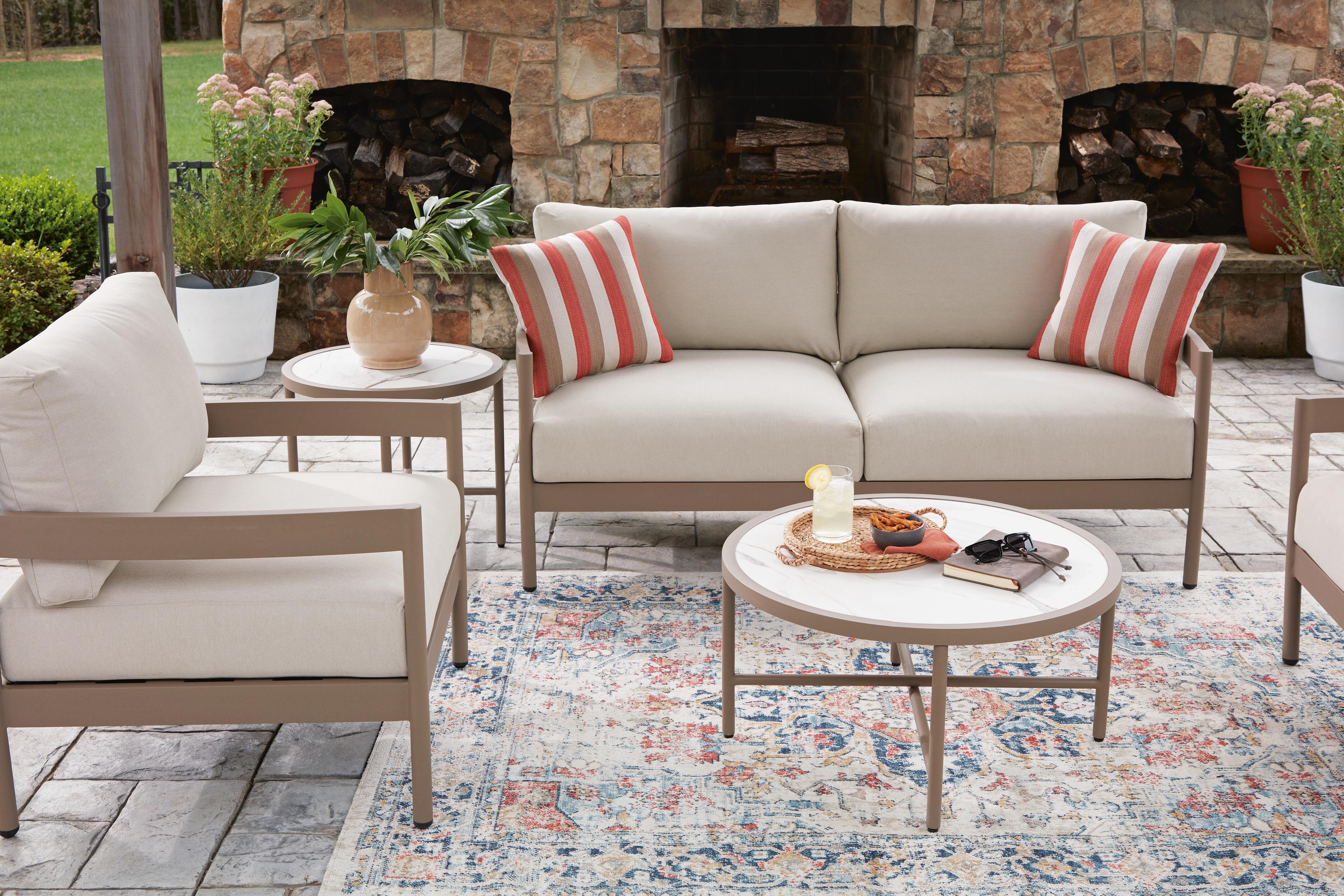 Bluff Trail Outdoor Love/Chairs/Tables Set (Set of 5)