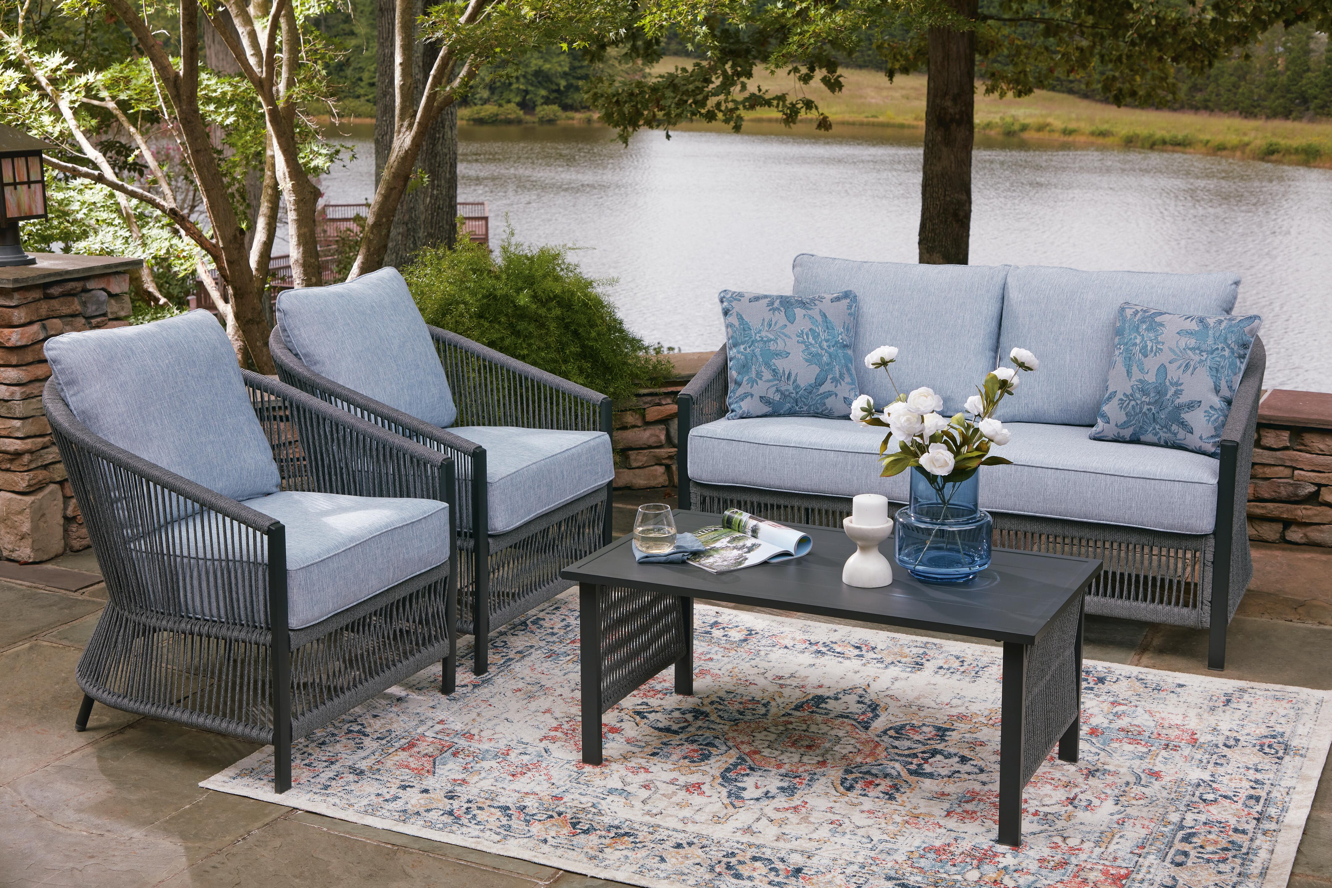 Bridges Beach Outdoor Love/Chairs/Table Set (Set of 4)