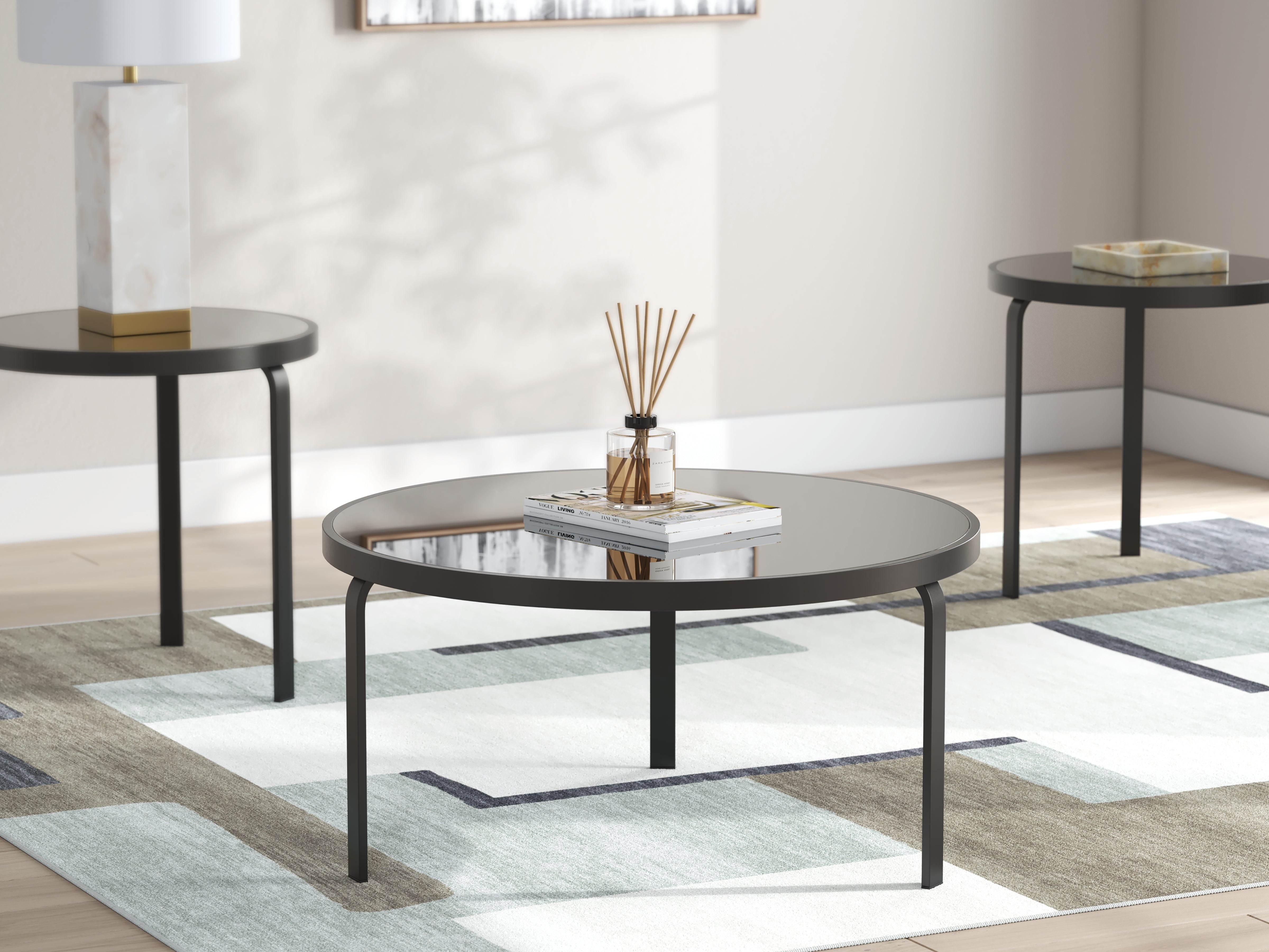 Dorylin Table (Set of 3)