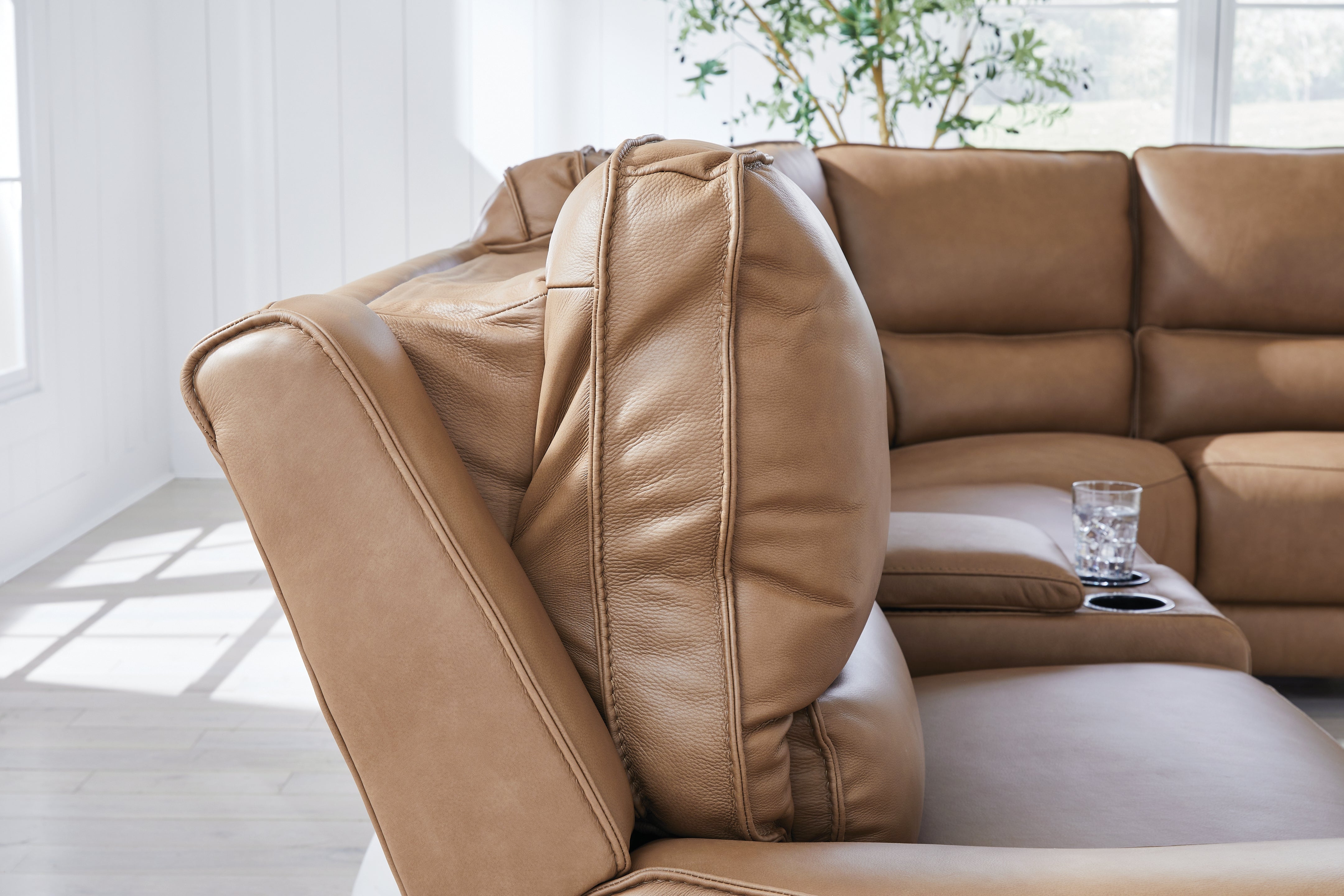 DeepWakes 6-Piece Reclining Sectional with Storage Console